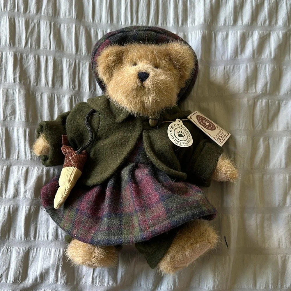 Boyds Bears Kristen T Oakley 10" Retired TJ's Best Dressed Collection - Picture 2 of 8